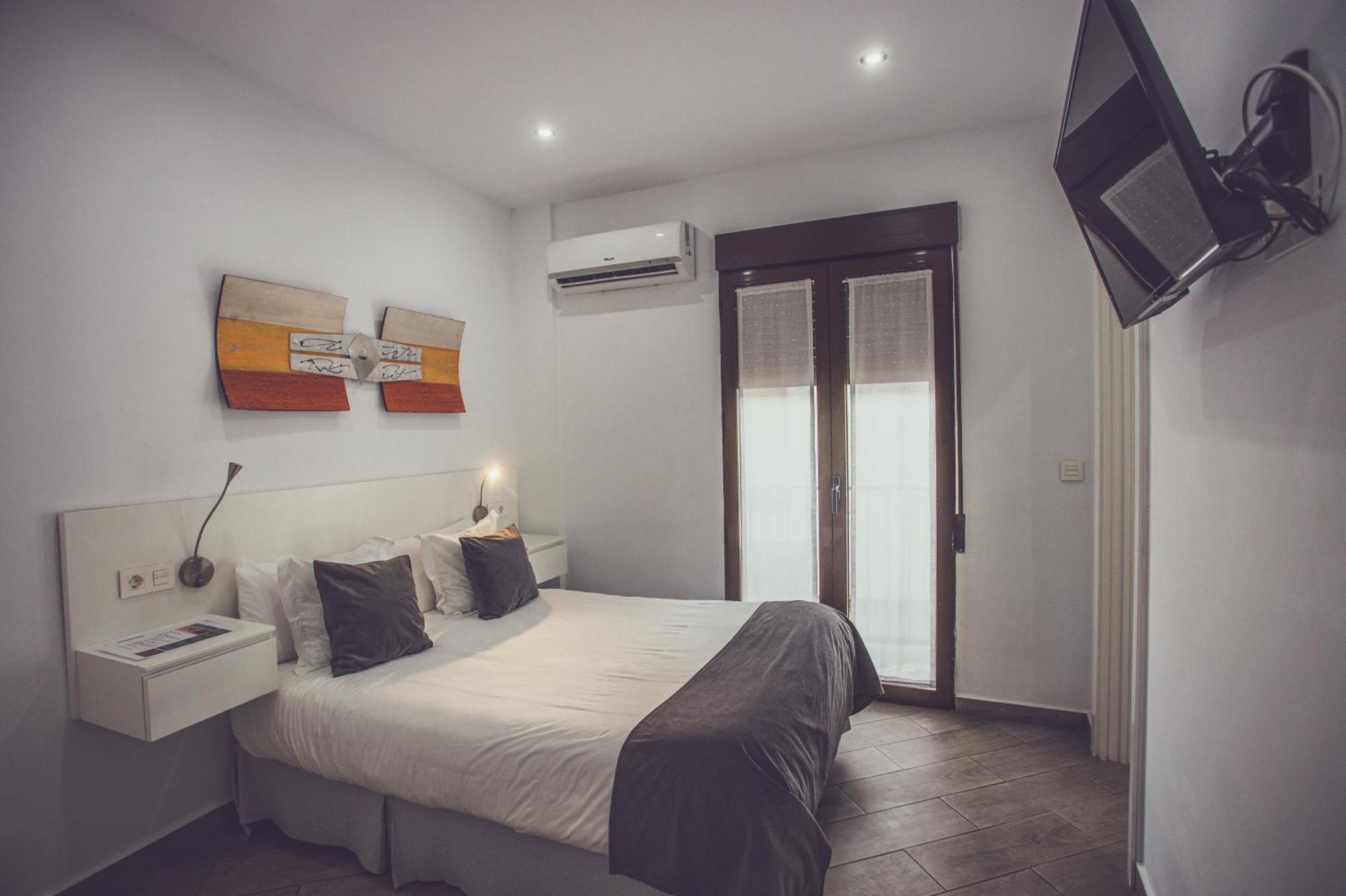 Habitaciones El Olivo, Calidad Y Reformardo 우베다 외부 사진