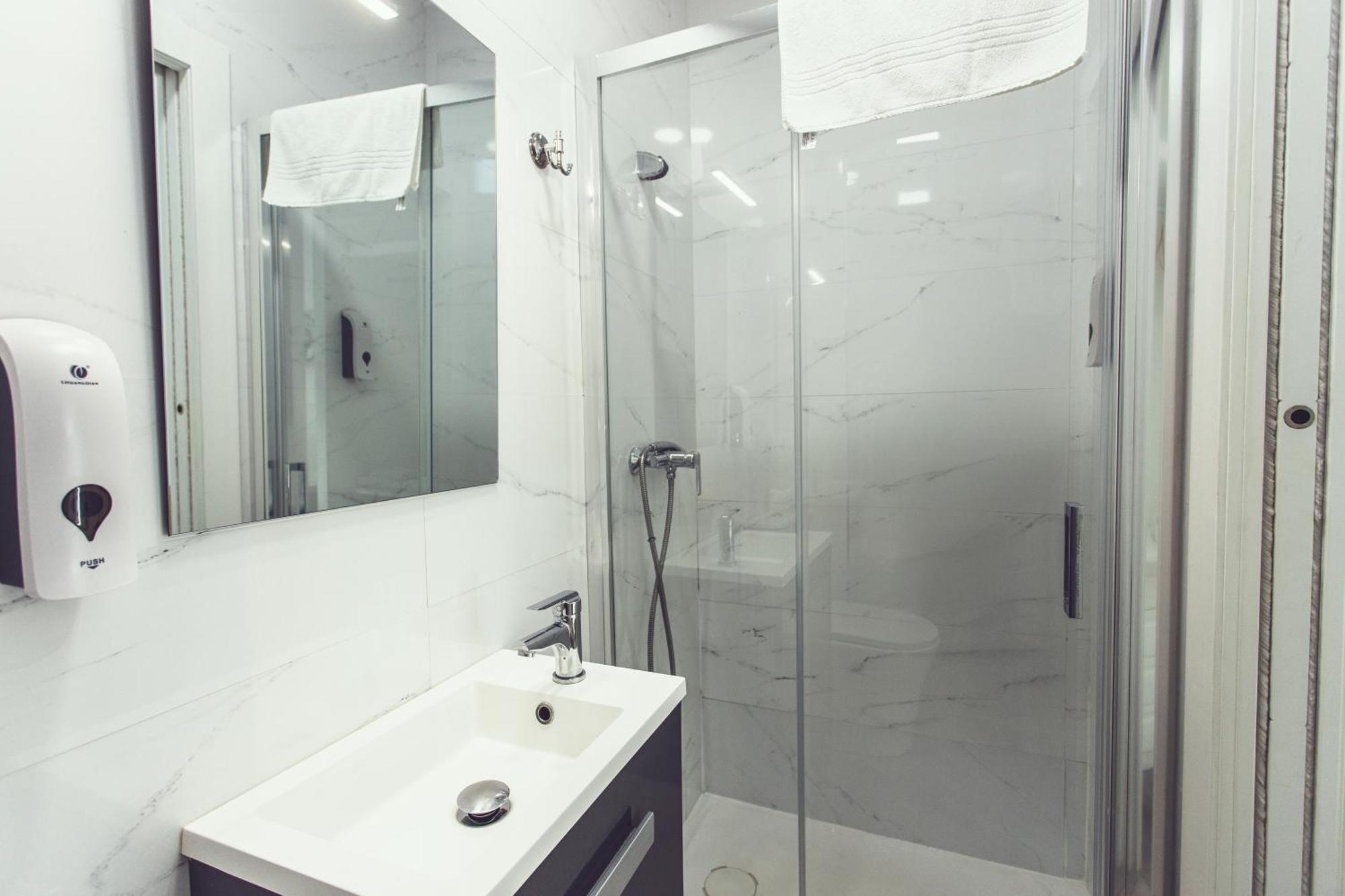 Habitaciones El Olivo, Calidad Y Reformardo 우베다 외부 사진