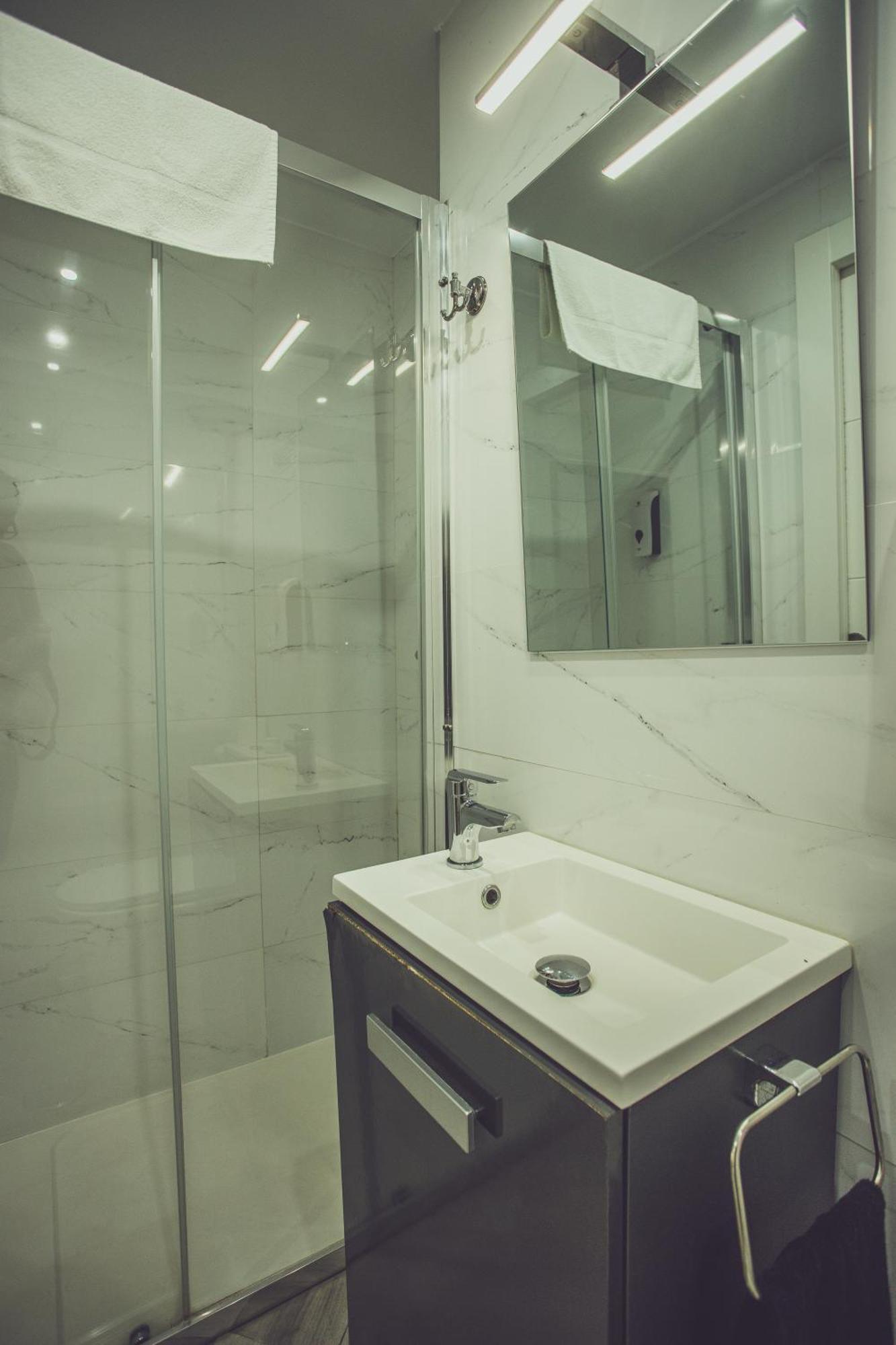 Habitaciones El Olivo, Calidad Y Reformardo 우베다 외부 사진
