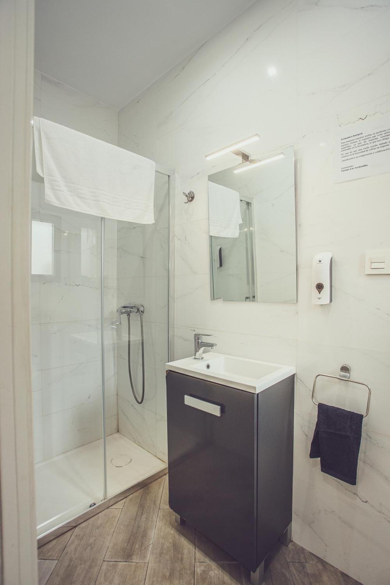 Habitaciones El Olivo, Calidad Y Reformardo 우베다 외부 사진